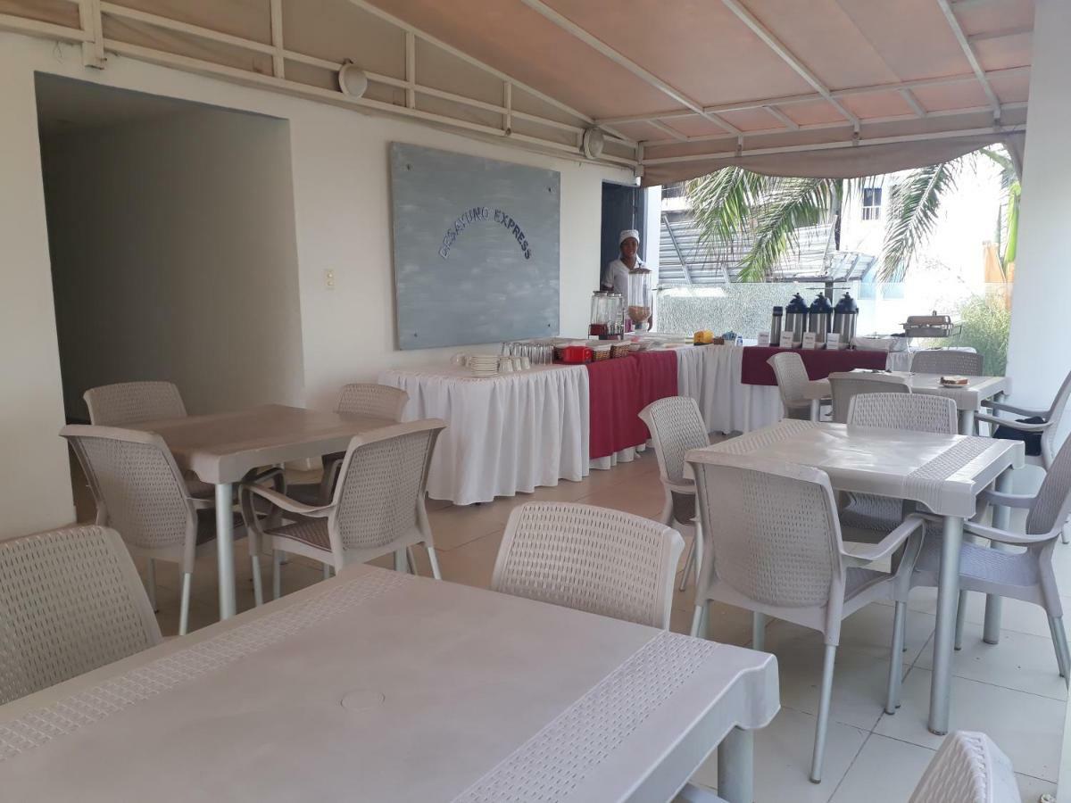Mintaka Hotel + Lounge Cartagène Extérieur photo